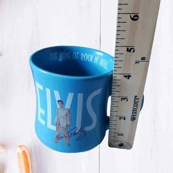 Signature product Elvis Presley coffee mug blue - Picture 5 of 5